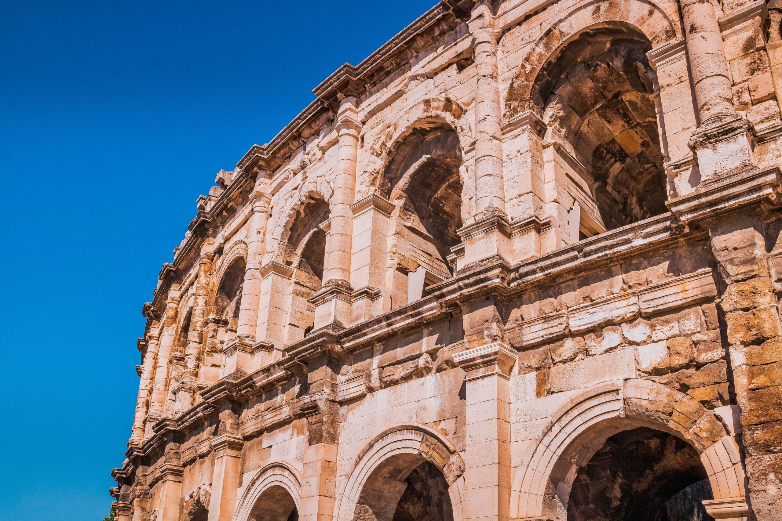 Les arènes de Nîmes. Amphithéâtre romain. France Muséums