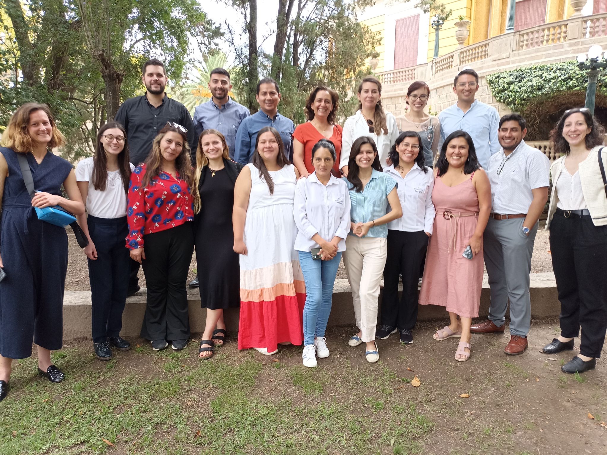 Workshop with the Simon l. Foundation team in Bolivia.